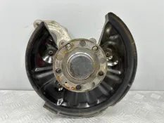 Кулак задний левый Volkswagen Passat B8