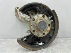 Кулак задний правый Volkswagen Passat B8