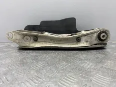 Рычаг поперечный задний левый Audi A4 B9