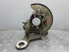 Кулак задний правый Audi A4 B8 ALLROAD