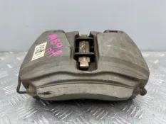 Суппорт передний правый Audi A4 B9