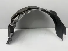 Подкрылок передний правый Mitsubishi Outlander