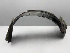 Подкрылок передний правый Mitsubishi Pajero V90