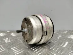 Подушка двигателя Audi A4 B6