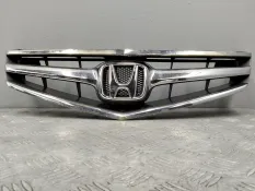 Решетка радиатора Honda Accord CL