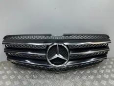 Решетка радиатора Mercedes R-Class W251
