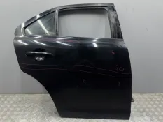 Дверь задняя правая Suzuki Kizashi RE