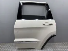 Дверь задняя левая Jeep Grand Cherokee WK2
