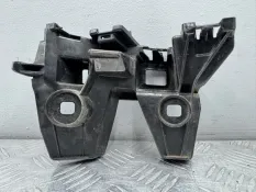 Крепление бампера заднее правое Volkswagen Passat