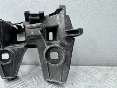 Крепление бампера заднее левое Volkswagen Passat