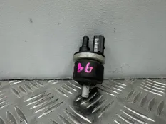 Клапан вентиляции бензобака Volkswagen Passat B6