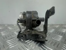 Водяная помпа Volkswagen Passat B8 2.0TD DFC