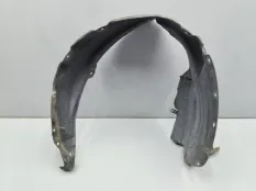 Подкрылок передний правый Ford Escape ZD