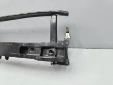 Усилитель бампера передний Volkswagen Passat B8