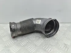 Патрубок воздушного фильтра Audi A4 B9 2.0T CYR