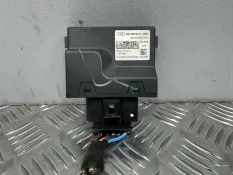 Блок управления бензонасосом Audi A4 B9