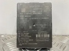 Блок бесключевого доступа Audi A4 B9