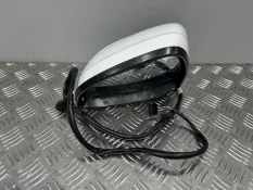 Зеркало переднее левое Audi A4 B9