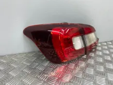 Фонарь задний Subaru Levorg VM4