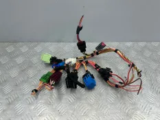 Блок реле BMW 5 E60 2.5 N52B25AF