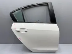 Дверь задняя правая Mazda 3 BL