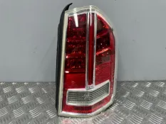 Фонарь задний правый Chrysler 300C LD