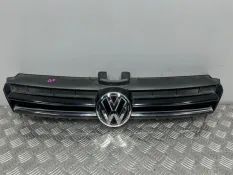 Решетка радиатора Volkswagen Golf 7