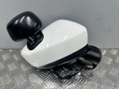 Зеркало правое Mazda 3 BM