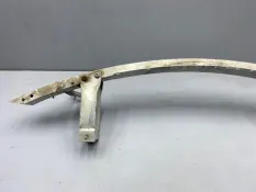 Усилитель бампера передний Mercedes C-Class W204