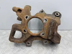 Кулак задний левый Lincoln Navigator U326