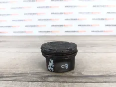 Поршень Mercedes W204 2010 A2710305017 УНИВЕРСАЛ 1.8 271.860