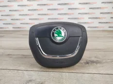 Подушка безопасности в руль Skoda Yeti 2011 1Z0880201AKTDZ 5L 1.8 TFSI CDAA