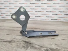 Петля капота Skoda Yeti 2011 5L0823302D 5L 1.8 TFSI CDAA, правая