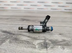 Форсунка бензин Skoda Yeti 2011 06H906036Q 5L 1.8 TFSI CDAA