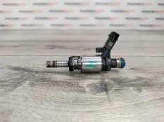 Форсунка бензин Skoda Yeti 2011 06H906036Q 5L 1.8 TFSI CDAA