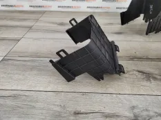 Площадка аккумулятора Skoda Yeti 2011 1K0915333H 5L 1.8 TFSI CDAA