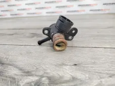 Фланец системы охлаждения Skoda Yeti 2011 06J121132G 5L 1.8 TFSI CDAA