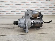 Стартер Skoda Yeti 2011 02M911023G 5L 1.8 TFSI CDAA