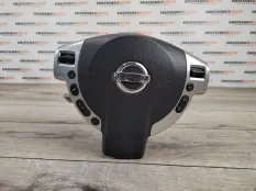 Подушка безопасности в руль Nissan Qashqai+2 J10 2013 98510BR26D 1.5 K9K
