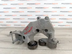 Кронштейн генератора Kia Sorento 2012 252852F000 XM 2.2 CRDI D4HB