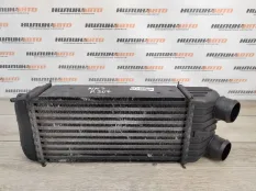 Интеркулер Peugeot 207 2007 0384J4 ХЕТЧБЭК 5D WC 1.6 9HX(DV6ATED4)