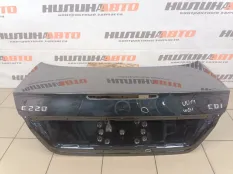 Крышка багажника Mercedes W211 2007 A2117500375 СЕДАН 2.2 CDI 646.821