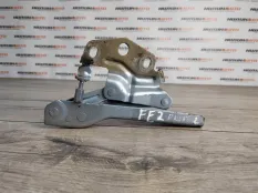 Петля капота Volkswagen Passat B6 2006 3C0823301D СЕДАН 3C2 2.0 TDI BKP, левая