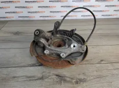 Кулак задний Mercedes W204 2008 A2043503208 СЕДАН 2.2 CDI 646.811, задний правый