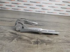 Петля капота Audi A3 8P 2007 8P0823302 КУПЕ 8P1 1.6 BSE, правая