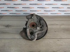 Кулак задний Mercedes W204 2012 A2043503108 СЕДАН 2.2 CDI 651.913, задний левый