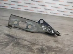 Петля капота Ford Fusion 2011 1324621 ХЕТЧБЭК CBK 1.4 FXJC, правая