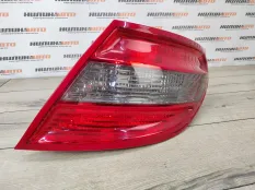 Фонарь в крыло Mercedes W204 2008 A2049068402 СЕДАН 2.2 CDI 646.811, правый
