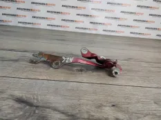 Петля капота Mazda 3 BK 2005 B32H52410A ХЕТЧБЭК 2.0 LF, правая