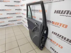 Дверь Mercedes W203 2003 A2037301105 УНИВЕРСАЛ 2.2 CDI 611.962, задняя левая